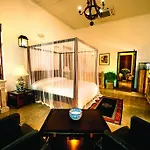 D Pavilion Boutique Hotel
