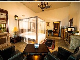Hotel D Pavilion Boutique