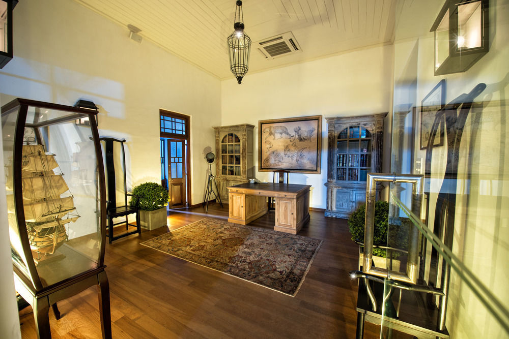 D Pavilion Boutique Hotel 5*