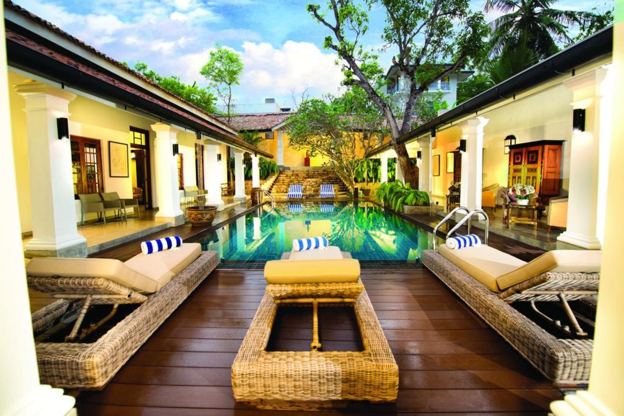 D Pavilion Boutique Colombo